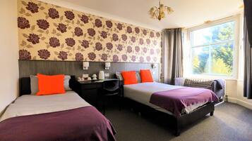 Deluxe suite, en-suite badkamer, uitzicht op bergen