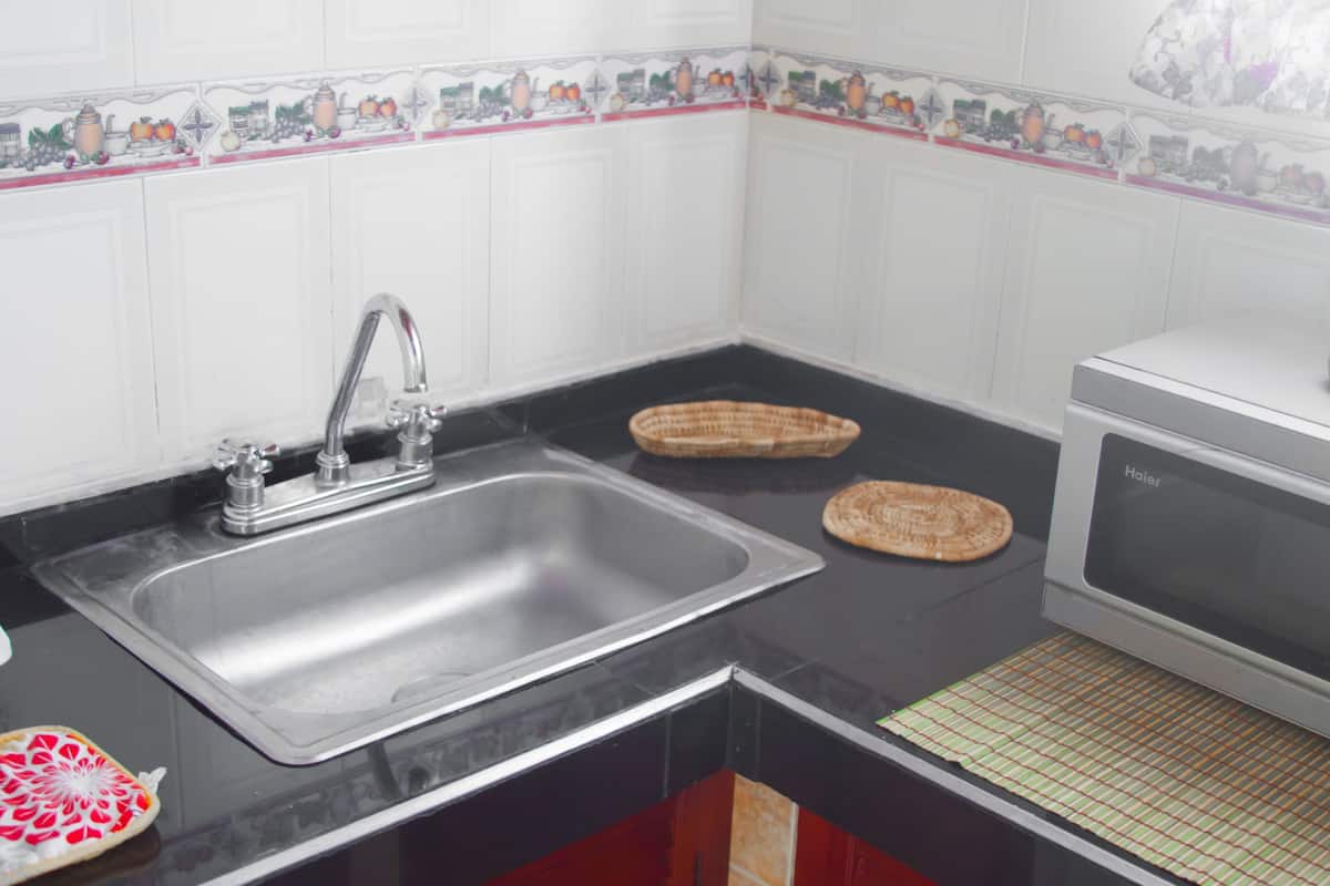 bungalow, 2 bedrooms, kitchen | private kitchen | full-sized fridge, microwave, espresso maker, coffee/tea maker