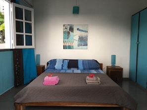 Bungalow Deluxe, Plus | Berços grátis, camas extras/dobráveis, Wi-Fi de cortesia