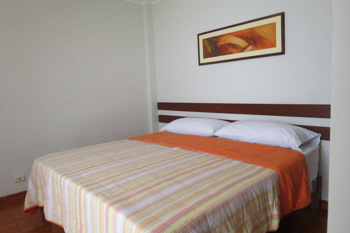 In-room safe, free WiFi