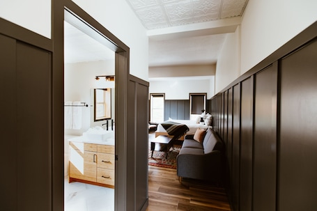 Deluxe Room, 1 King Bed with Sofa bed | Down comforters, free WiFi, bed sheets