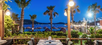 Costa Bitezhan Hotel