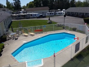 Seasonal outdoor pool