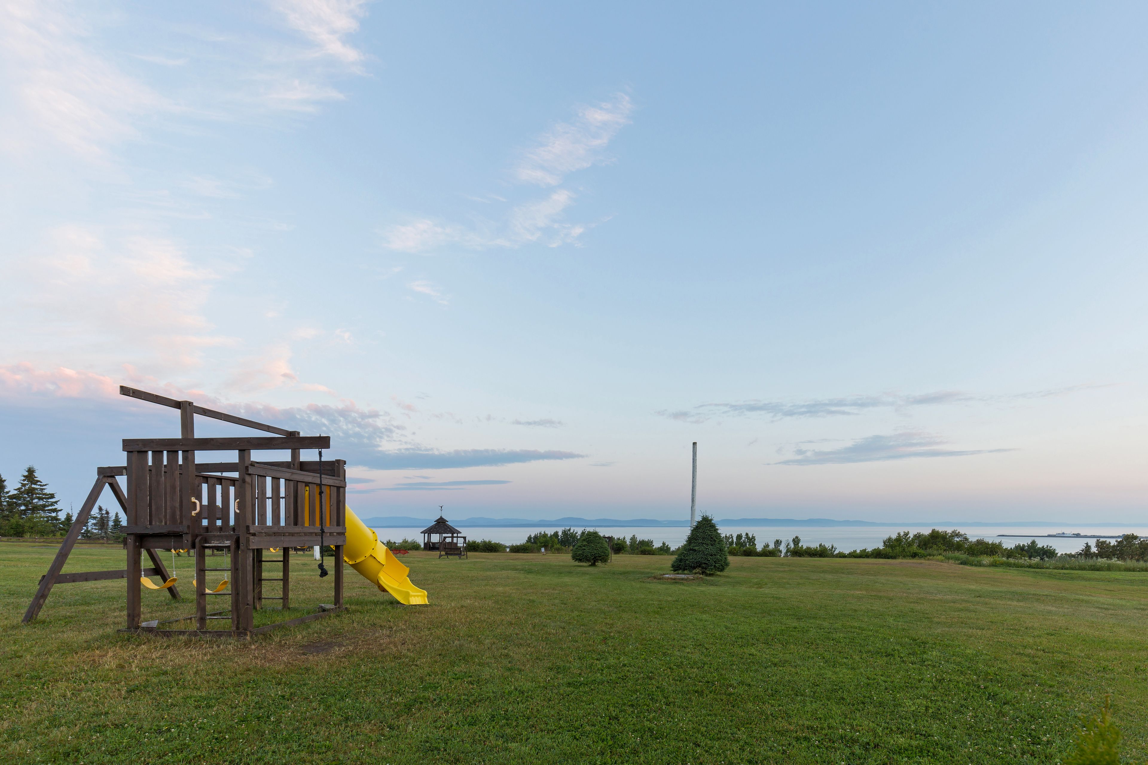 Children’s play area – outdoor