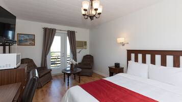 Basic Chalet, Multiple Beds, Balcony | Desk, free WiFi, bed sheets