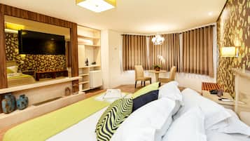 Suite Master | 1 bilik tidur, peralatan tempat tidur hipoalergenik, bar mini