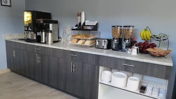 Gratis kontinental frukost