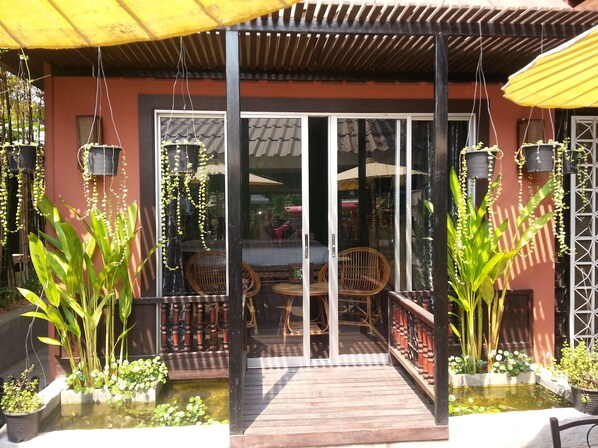 Superior Room | Property entrance - Sirikamsan House (Chiang Mai)