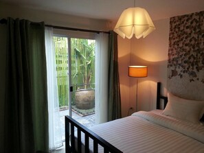 Standard Double with Shared Bathroom | Gratis Wi-Fi