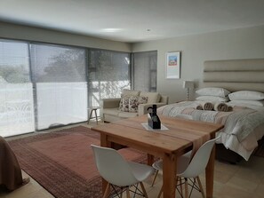 패밀리 스튜디오, 침대(여러 개), 금연, 시내 전망 | 이집트산 면 시트, 고급 침구, 객실 내 금고, 각각 다른 스타일의 인테리어