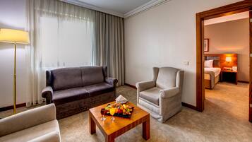 Literie de qualité supérieure, minibar, coffres-forts dans les chambres