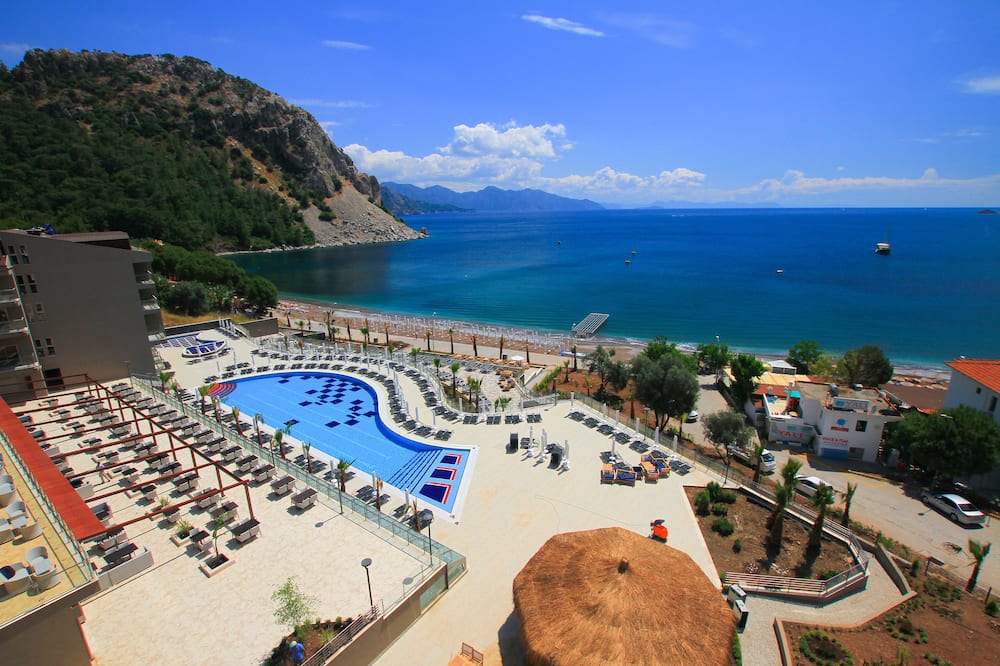 Turunc Premium Hotel