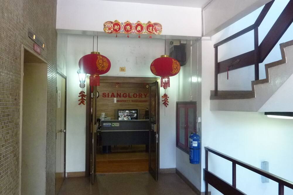 7 Hung Hung Inn