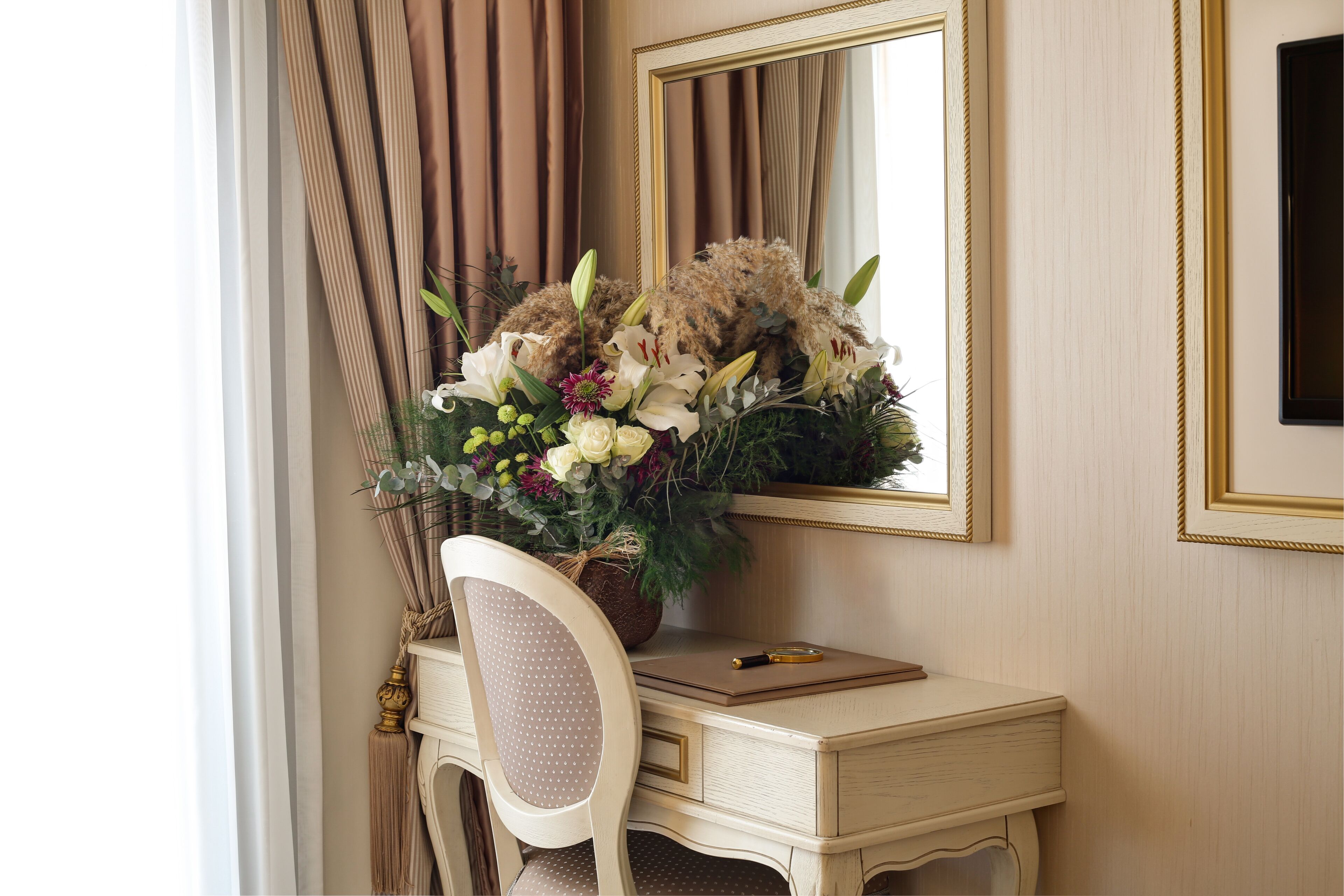 Photo - Halifaks Hotel