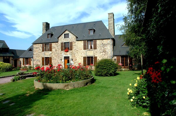 Le Manoir De L'acherie - Normandie
