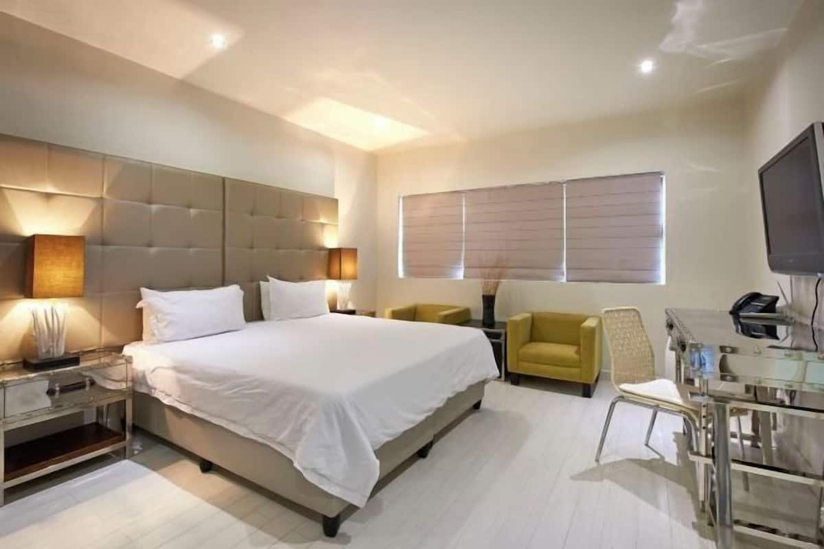 1 quarto, roupas de cama premium, cofres nos quartos