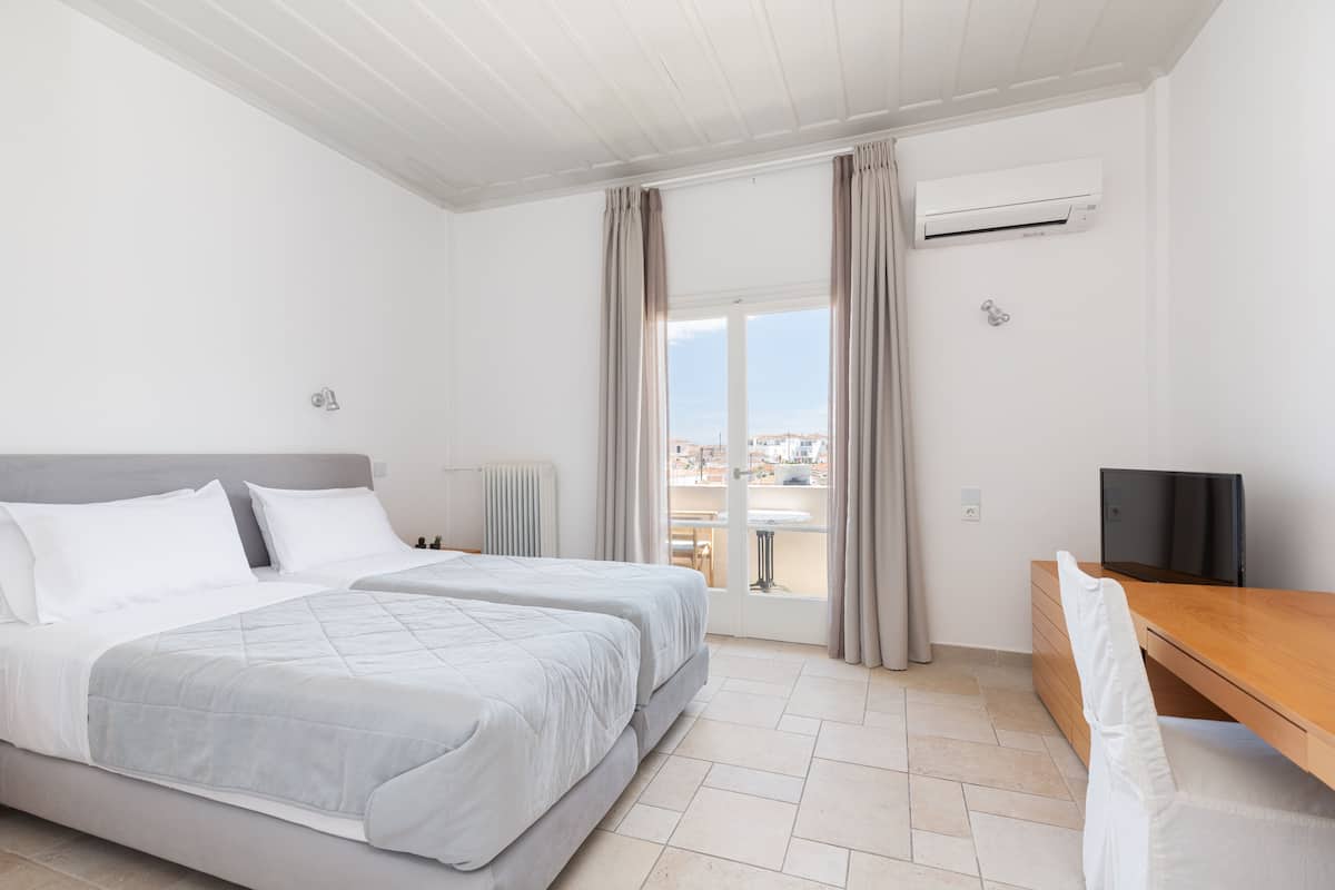 superior double or twin room, city view | 1 bedroom, laptop workspace, free wifi, bed sheets