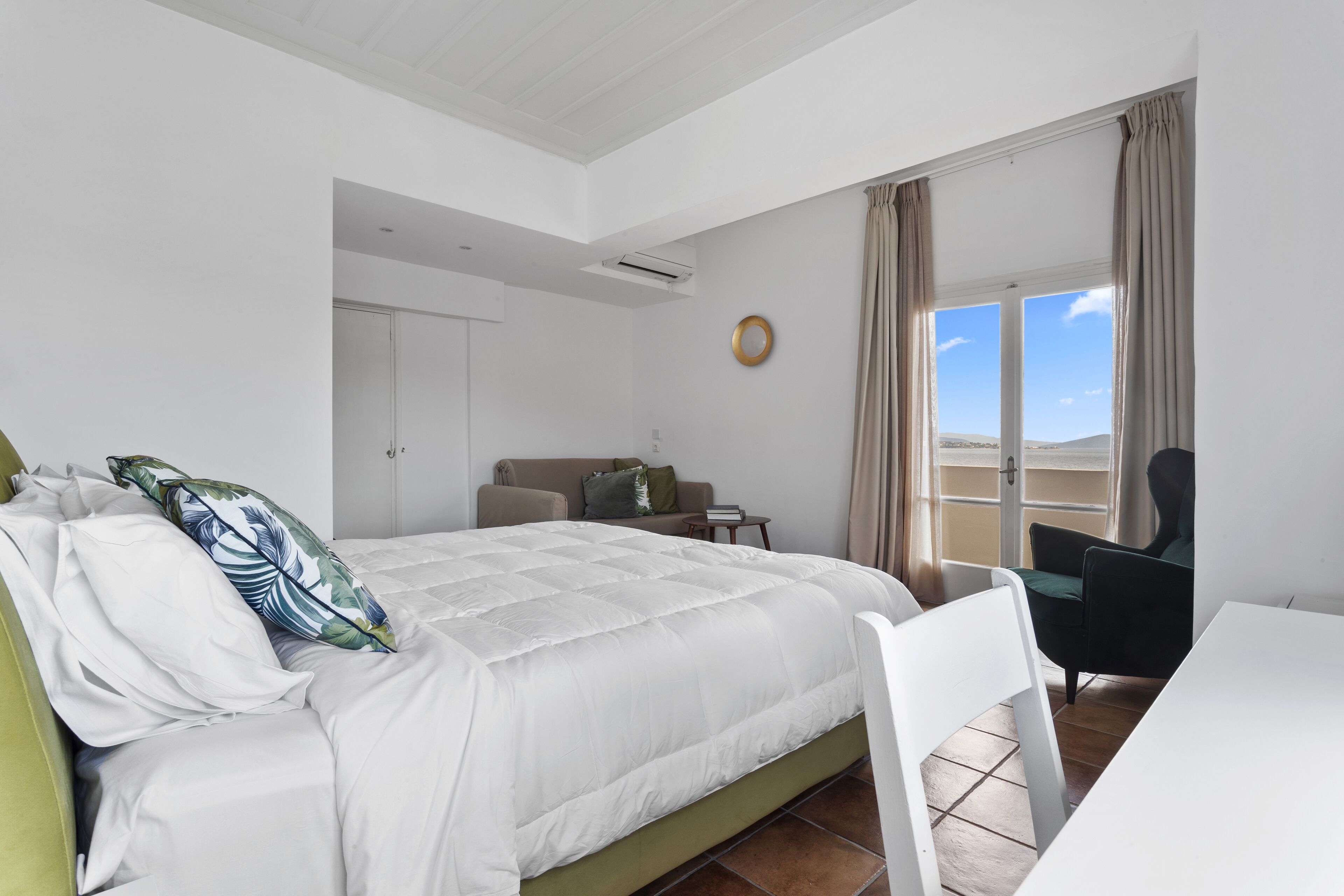 junior double room, sea view | 1 bedroom, laptop workspace, free wifi, bed sheets