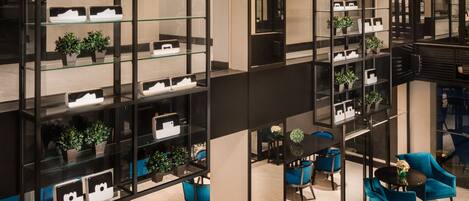 Breakfast, lunch and dinner served