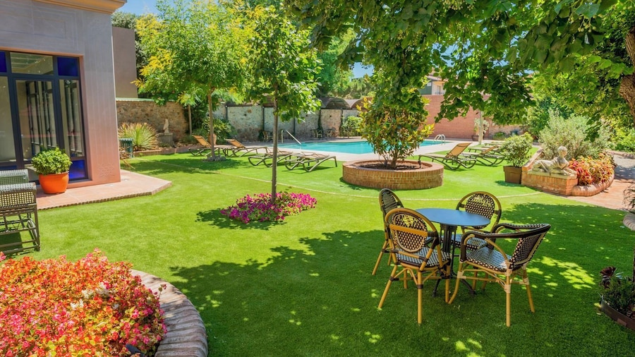 Hotel Suites Sant Jordi