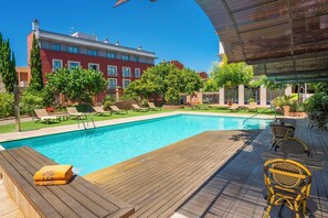 Alberca al aire libre