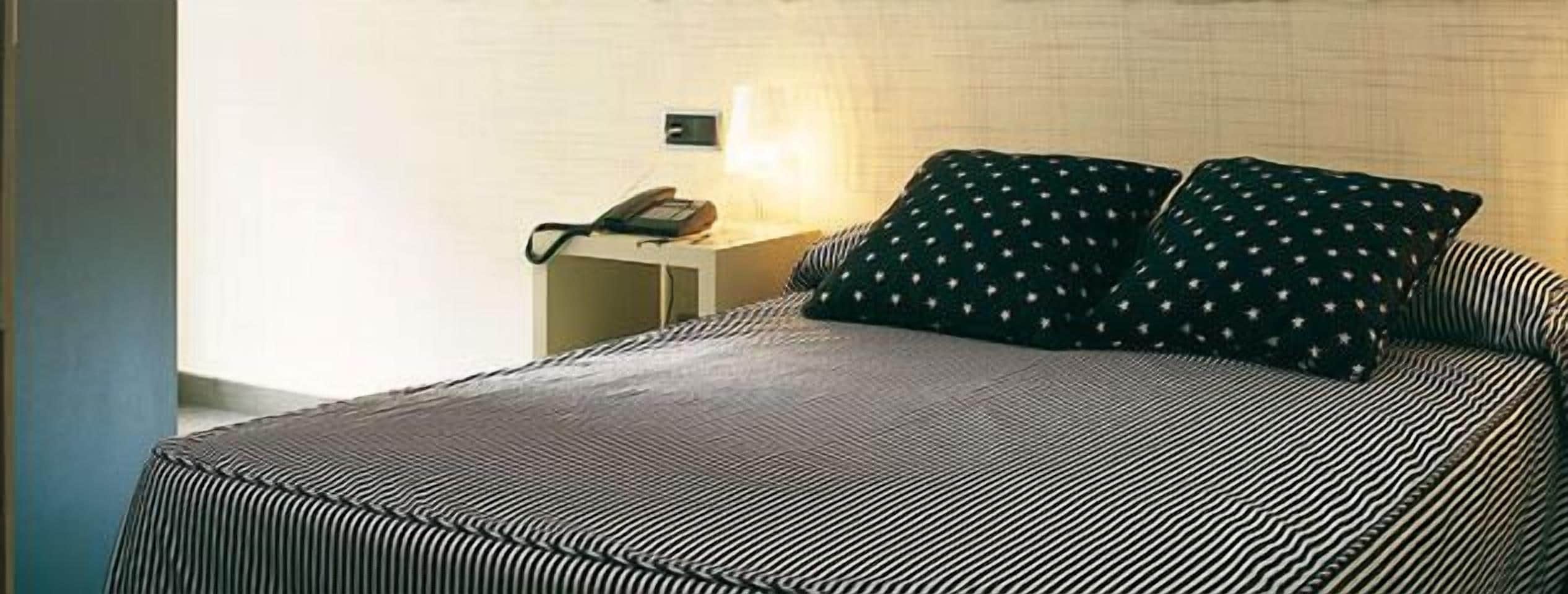 Photo - Hotel Sant Jordi