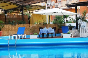 Alberca al aire libre