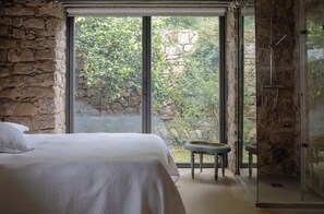 Chambre Supérieure | Vue sur le jardin