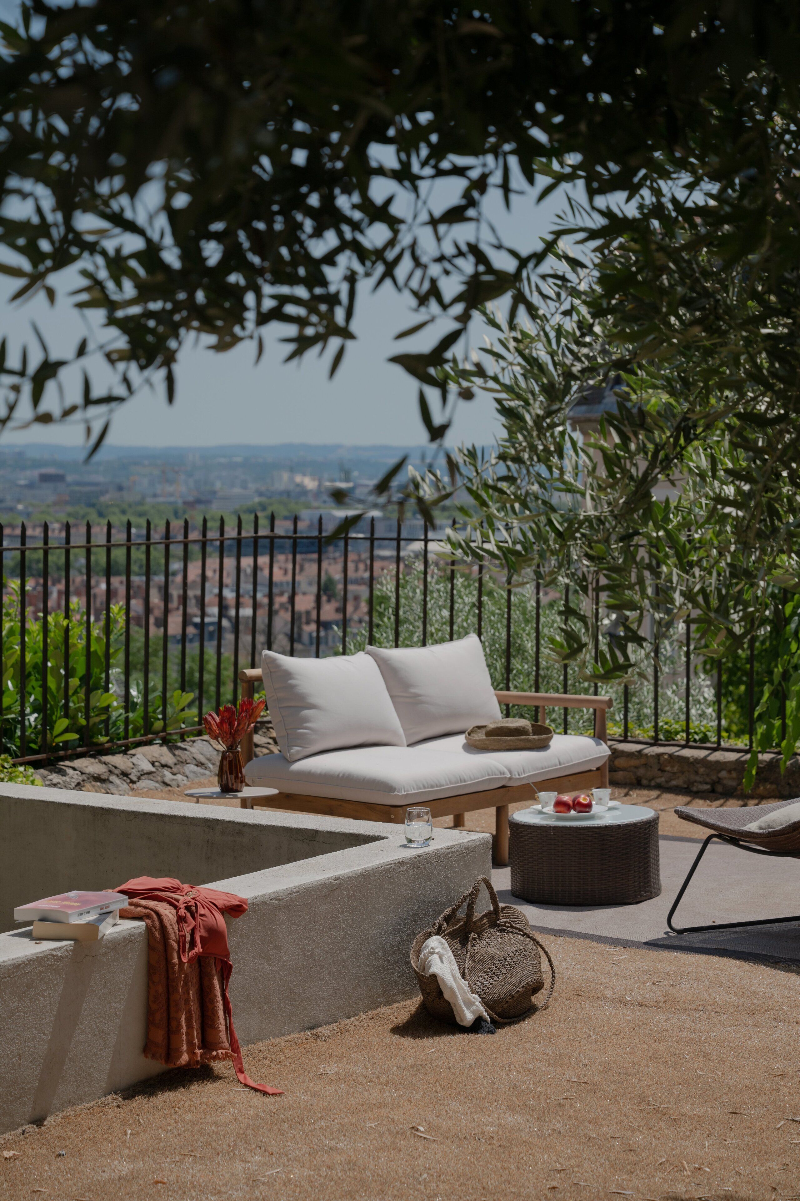 Suite Luxe Bellecour, 5 place Bellecour, 69002 Lyon | Terrace/patio