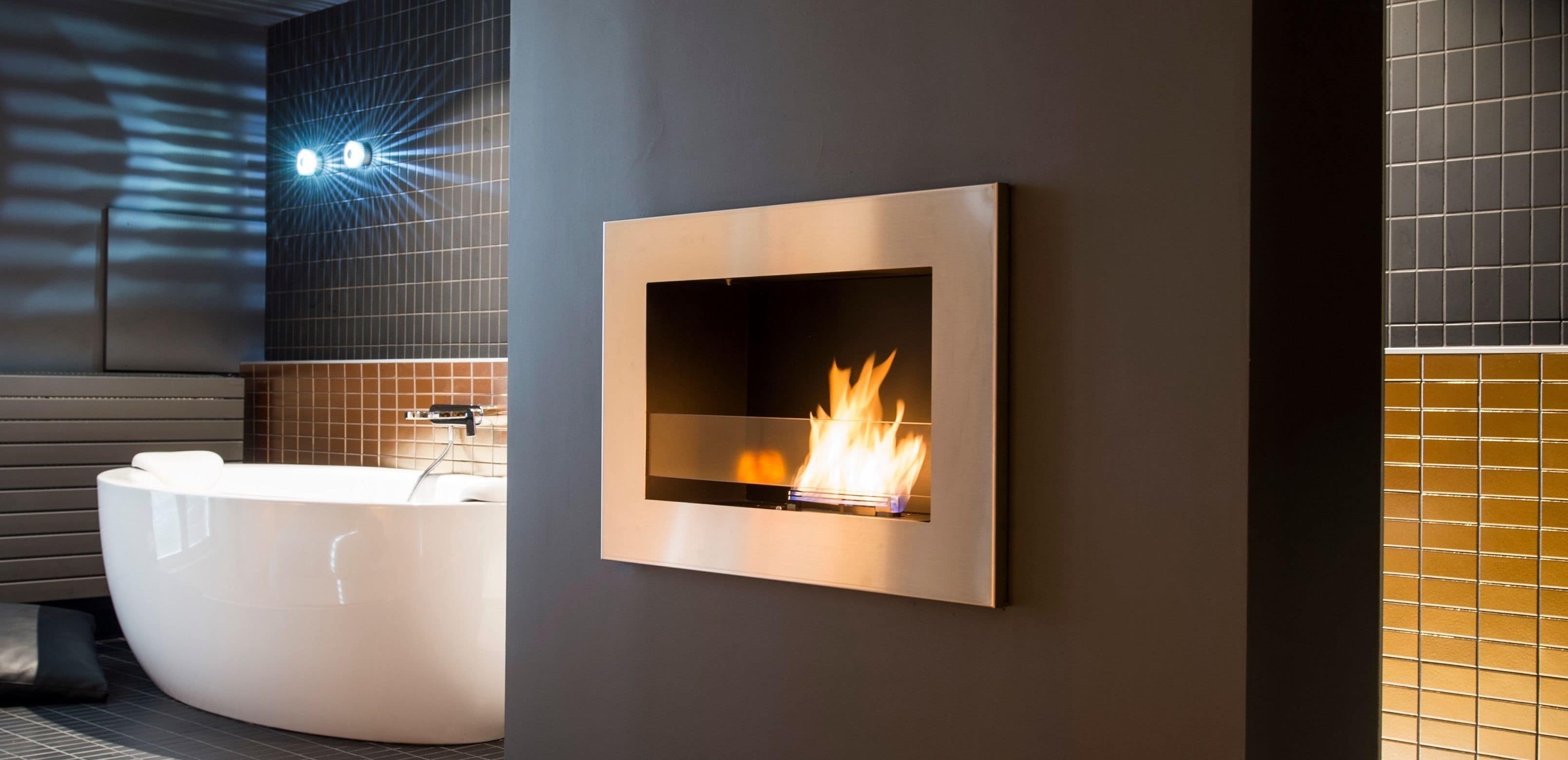 suite luxe bellecour, 5 place bellecour, 69002 lyon | 1 bedroom, premium bedding, pillow-top beds, minibar