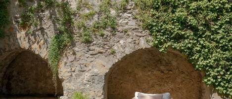 Suite Luxe Bellecour, 5 place Bellecour, 69002 Lyon | Terrace/patio