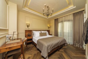 Premium bedding, minibar, in-room safe, desk - Morione Hotel & Spa Center (Istanbul)