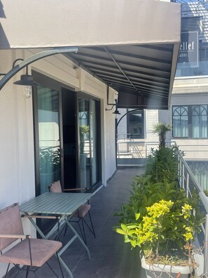 Deluxe Junior Room | Terrasse/patio