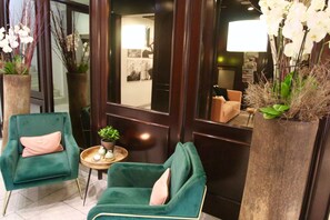 Reception - Hotel Metropol by Maier Privathotels (Munich)