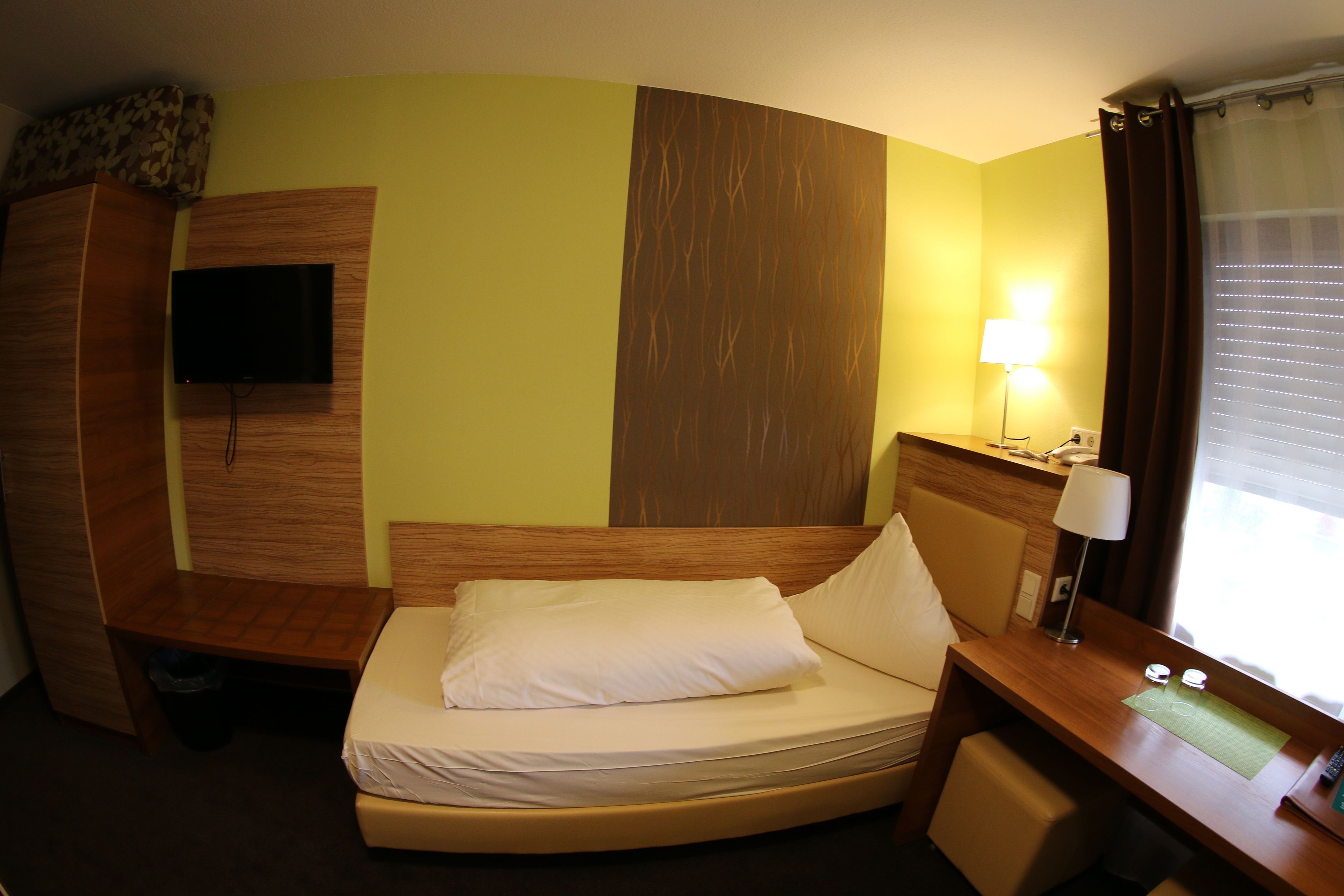 Kamar