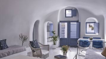 32-inch plasma TV with satellite channels, TV