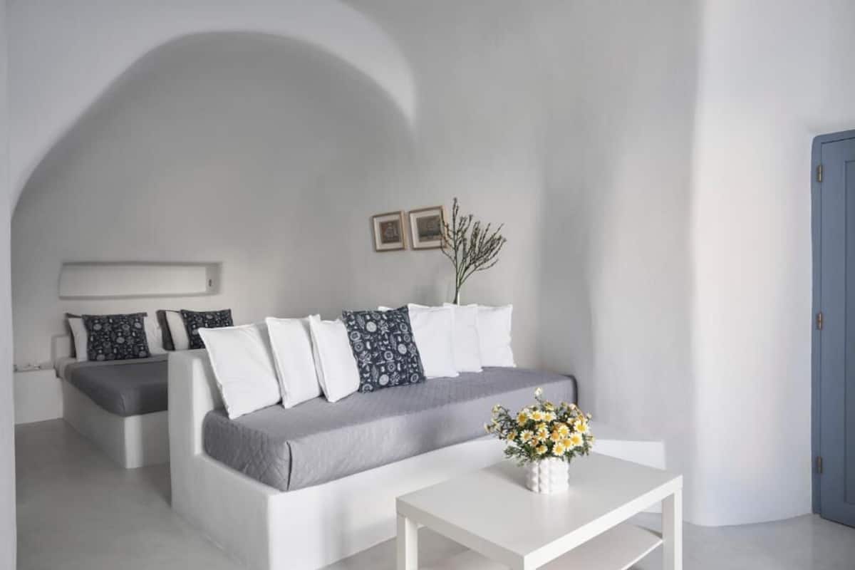 Premier Suite (Outdoor Private Jetted Tub) | 1 bedroom, hypo-allergenic bedding, in-room safe, individually decorated