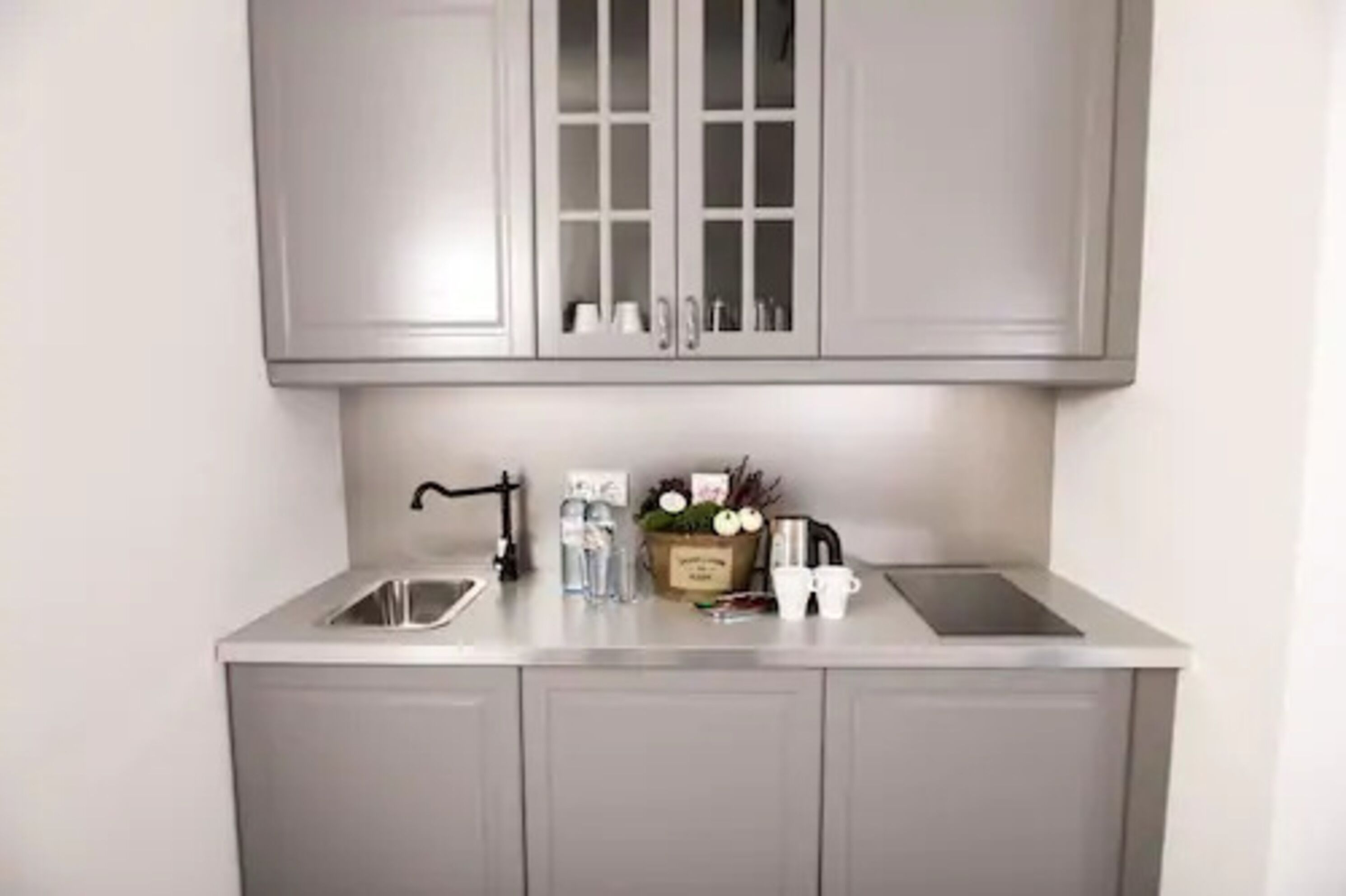 double room, 1 double bed with sofa bed | private kitchenette | electric kettle