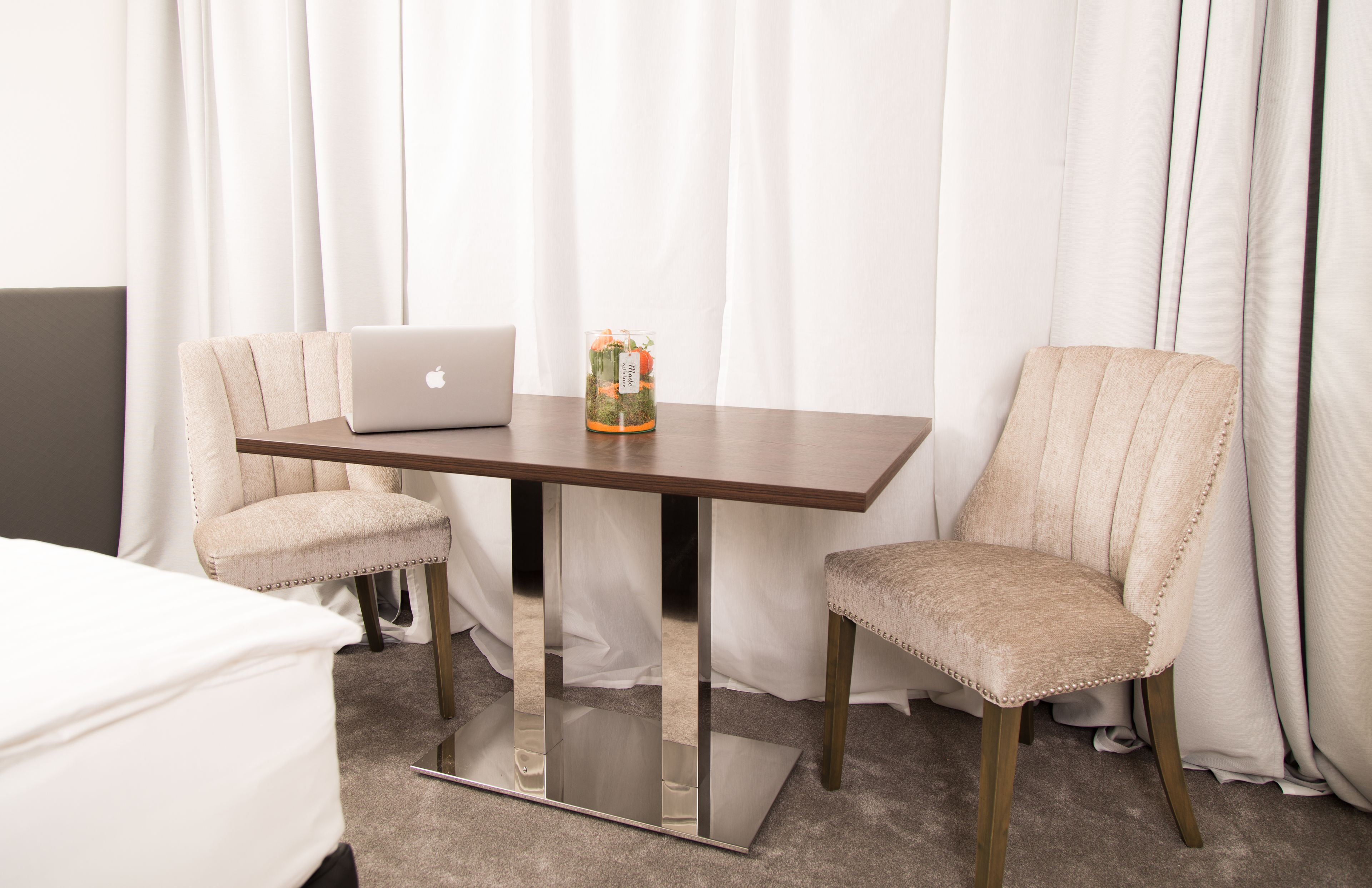 comfort double room | in-room safe, desk, rollaway beds, free wifi