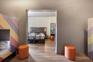 Desk, blackout drapes, free WiFi, bed sheets