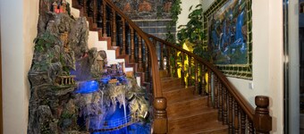 Royal Yadanarbon Hotel