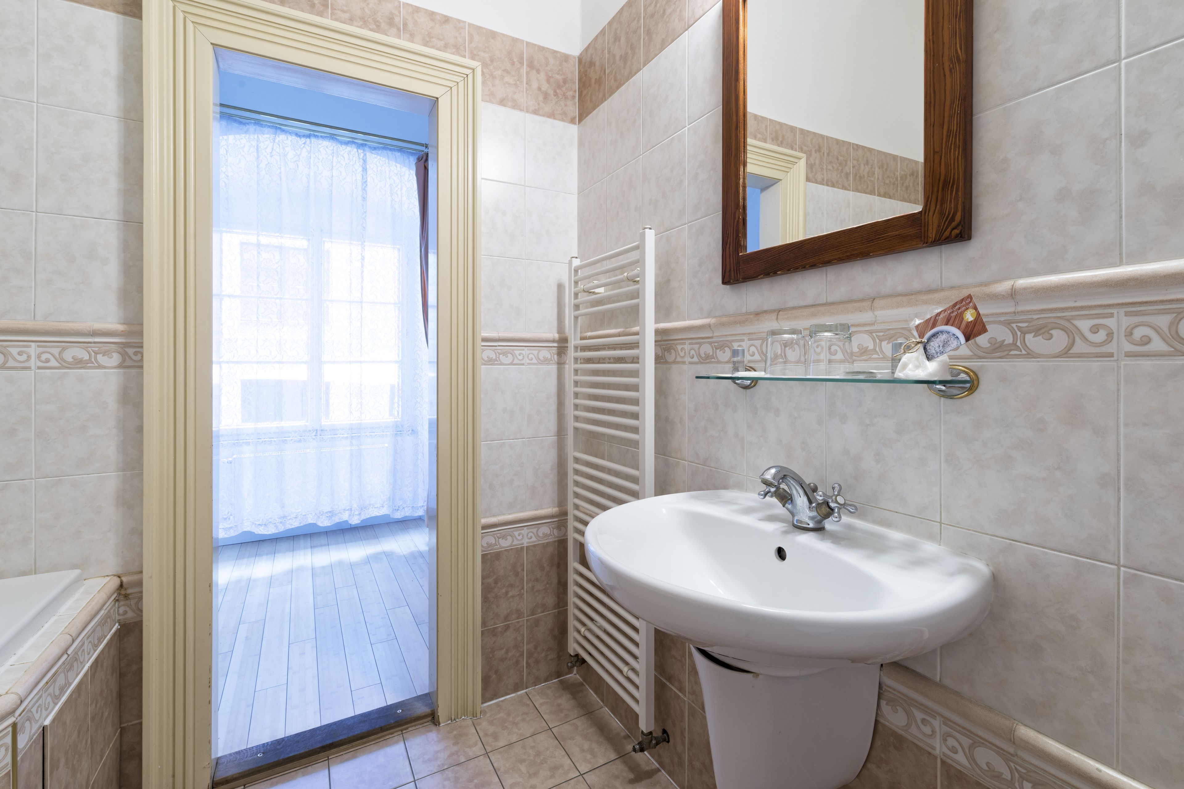 superior double or twin room, 1 bedroom, bathtub | bathroom sink