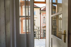 Suíte superluxo, 1 quarto, cozinha, vista para a cidade | Terraço/pátio