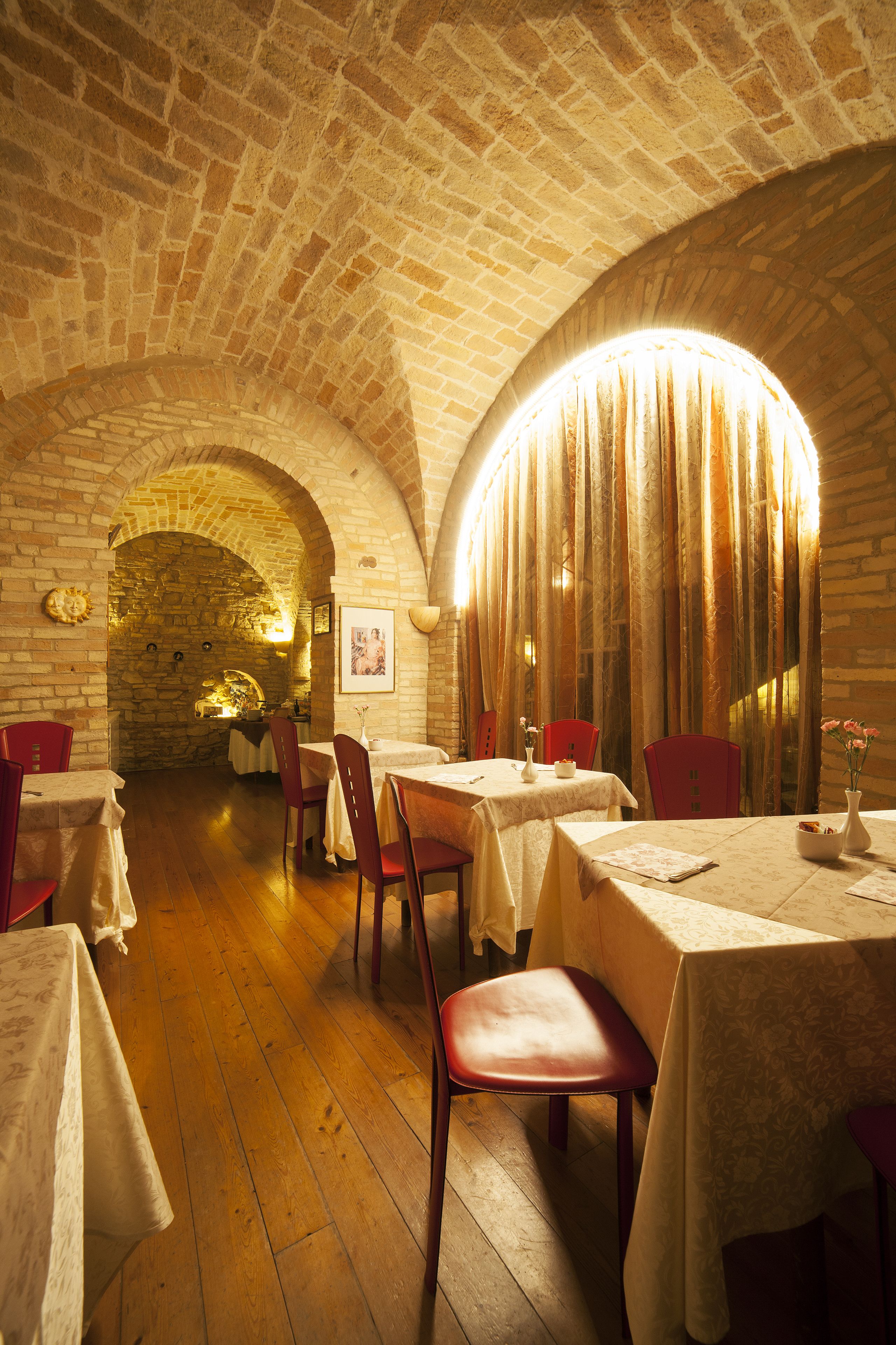 2 Restaurants, italienische Küche