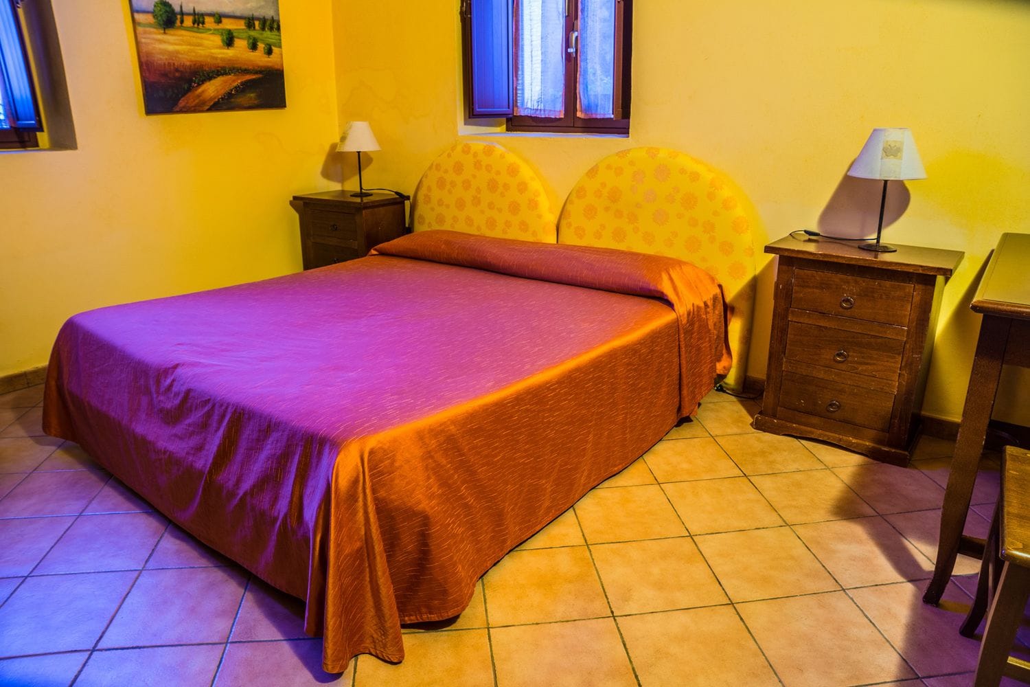 Standard-Doppel- oder -Zweibettzimmer, 1 Schlafzimmer, mit Bad, Gartenblick | Hochwertige Bettwaren, Schreibtisch, schallisolierte Zimmer, Babybetten