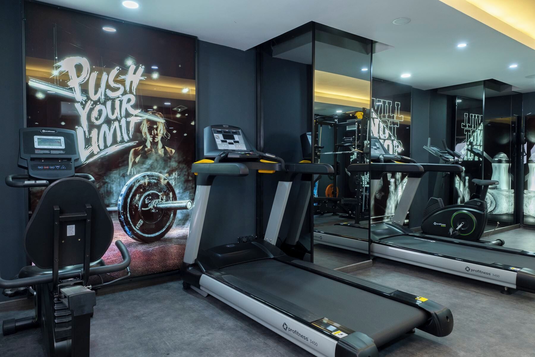 Photo - duqqan deluxe hotel