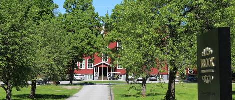 Entrada de la propiedad