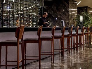 Bar (in der Unterkunft)