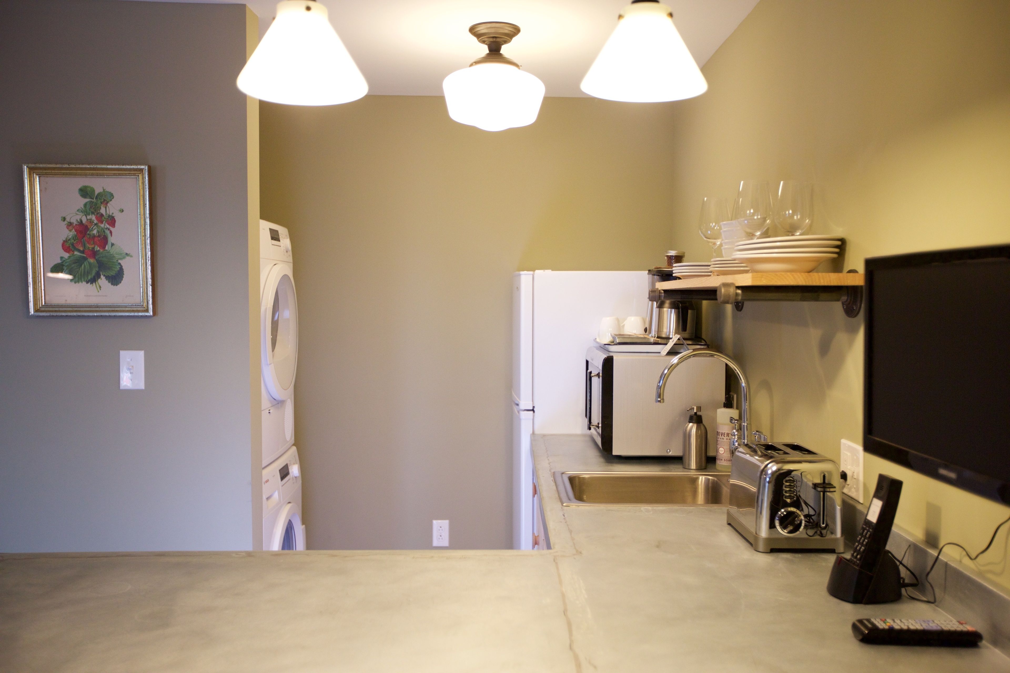 extended stay suite, 1 king bed, refrigerator & microwave | private kitchen | coffee/tea maker