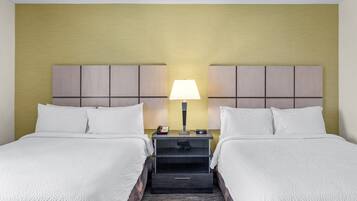 Individuelt innredet, skrivebord og skrivebord for bærbar PC